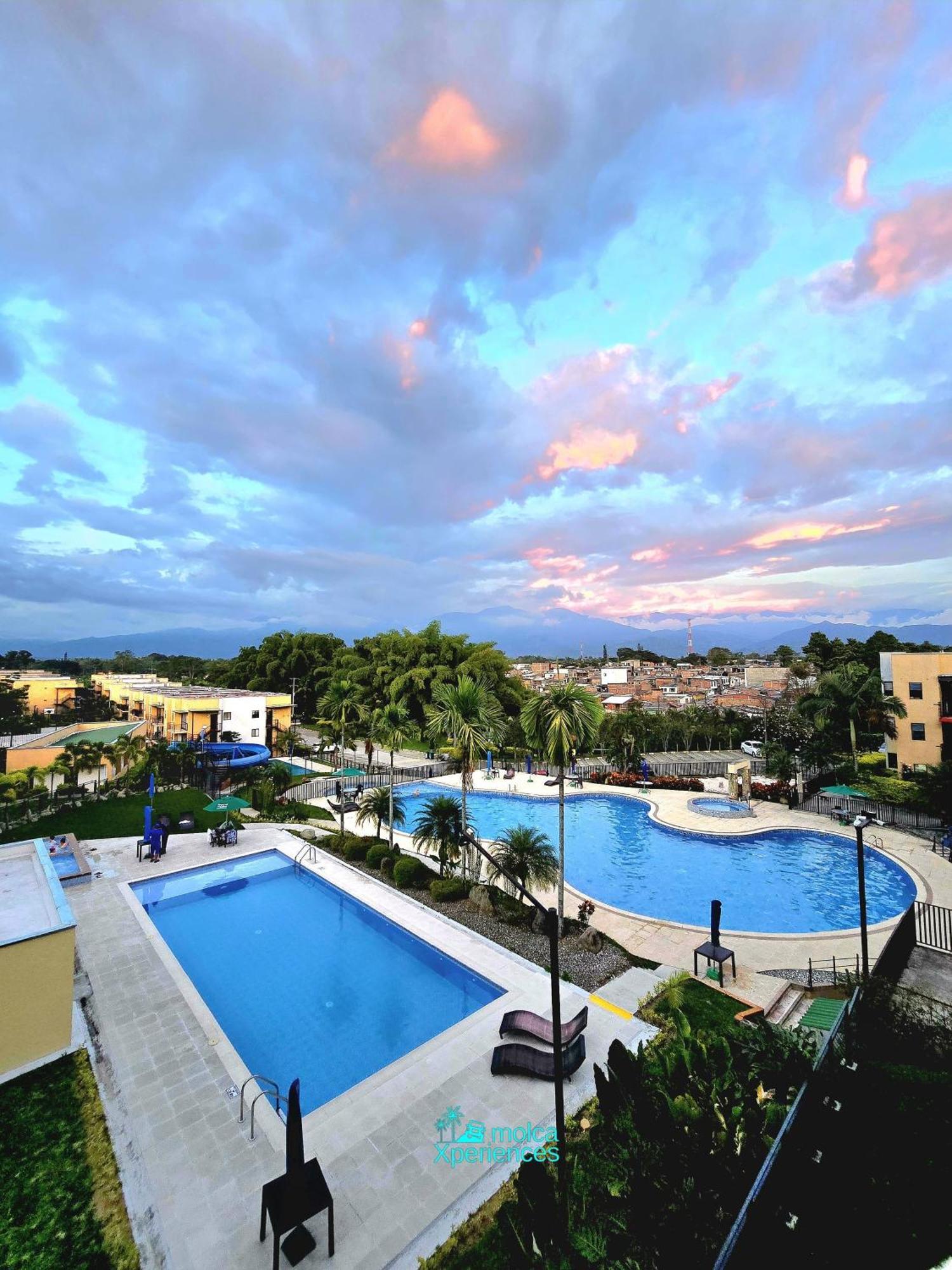 Apartamento Privado Vacacional A 5M Del Aeropuerto, 20 Minutos Del Parque Del Cafe Y Centro De Armenia Con 4 Piscinas, 3 Jacuzzi, Sauna By Molca Xperiences 2H Armênia Exterior foto