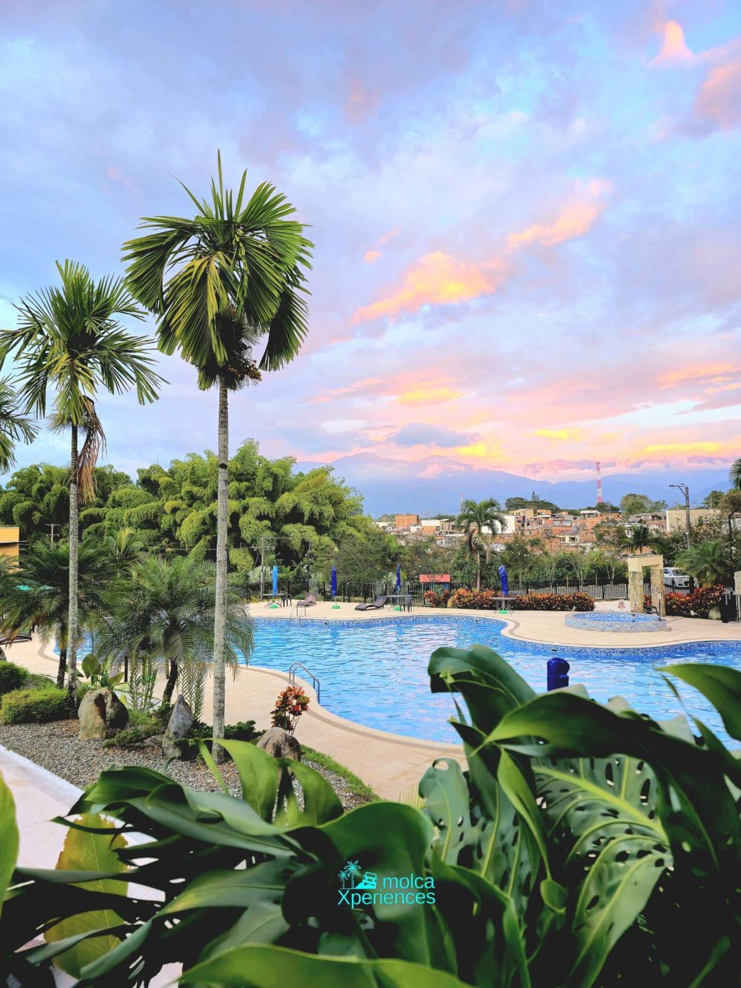Apartamento Privado Vacacional A 5M Del Aeropuerto, 20 Minutos Del Parque Del Cafe Y Centro De Armenia Con 4 Piscinas, 3 Jacuzzi, Sauna By Molca Xperiences 2H Armênia Exterior foto
