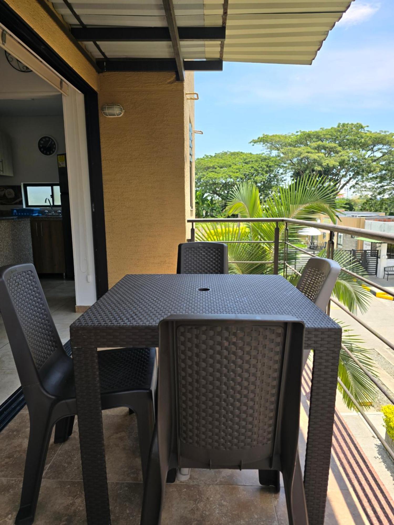 Apartamento Privado Vacacional A 5M Del Aeropuerto, 20 Minutos Del Parque Del Cafe Y Centro De Armenia Con 4 Piscinas, 3 Jacuzzi, Sauna By Molca Xperiences 2H Armênia Exterior foto
